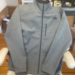 Mens Northface windwall soft shell jacket NWOT